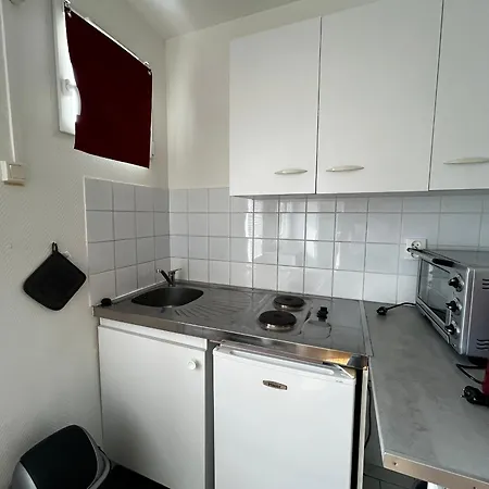 Avec Jardin Commun Et Wifi Proche Centre-ville Et Thermes - Fr-1-541-120 * La Roche-Posay